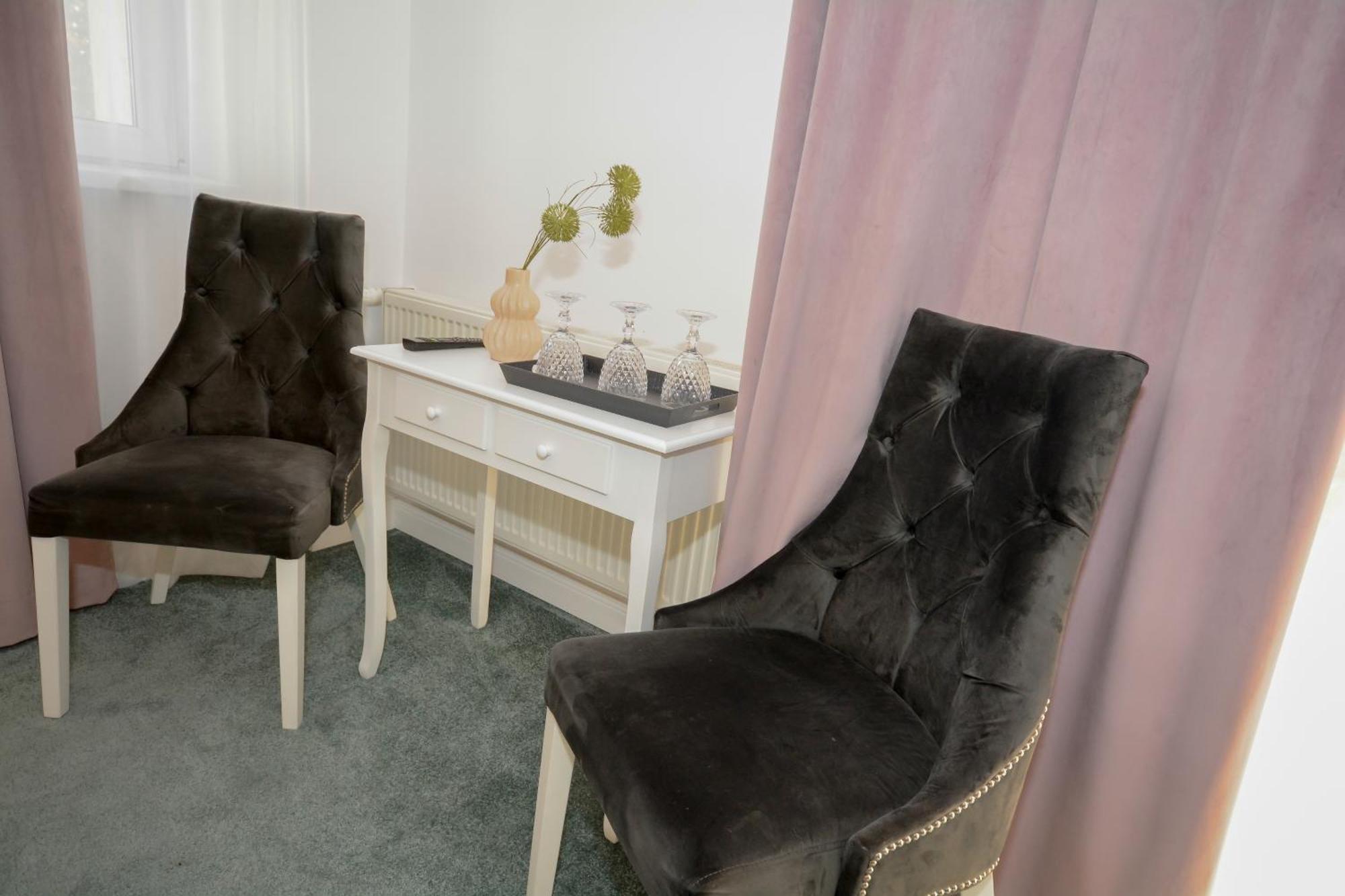 Hotel Andre´s Craiova Eksteriør billede