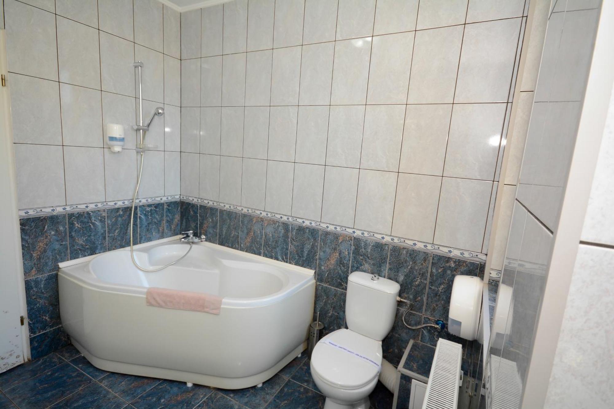 Hotel Andre´s Craiova Eksteriør billede