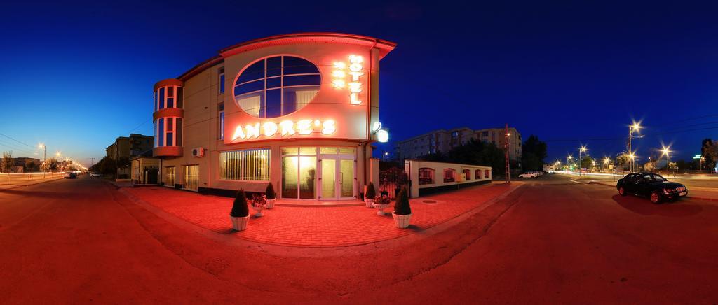 Hotel Andre´s Craiova Eksteriør billede